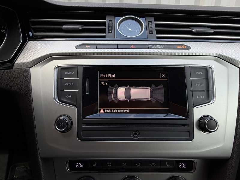 Volkswagen Passat | 19