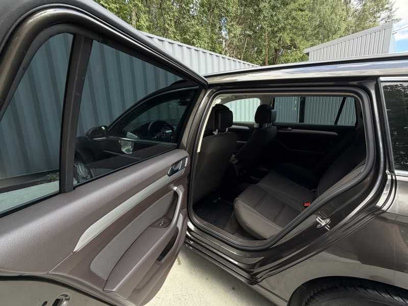 Volkswagen Passat | 8