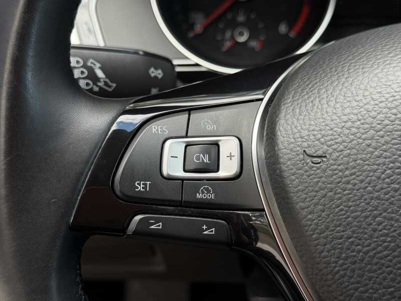 Volkswagen Passat | 15