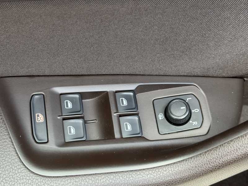 Volkswagen Passat | 23