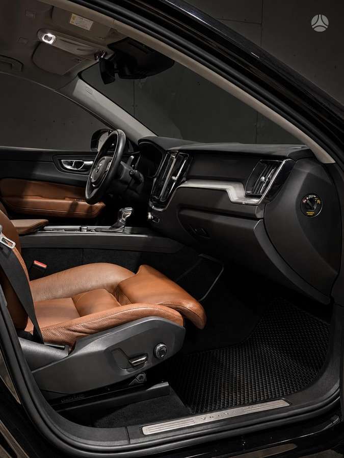 Volvo XC60 | 4