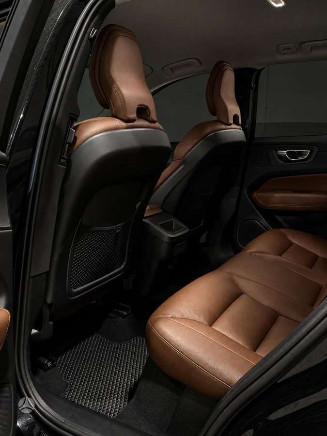 Volvo XC60 | 7