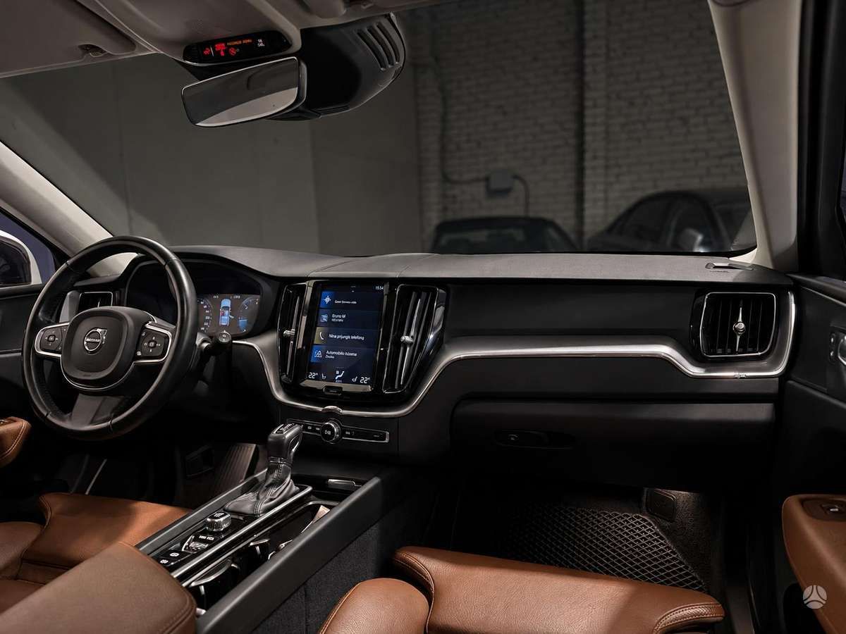 Volvo XC60 | 1