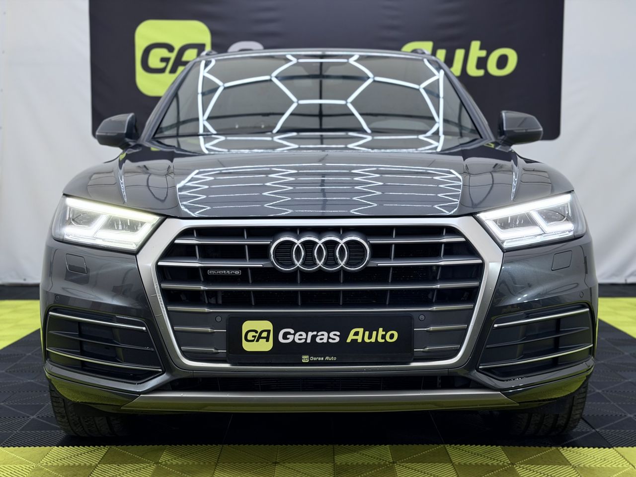 Audi Q5 | 1