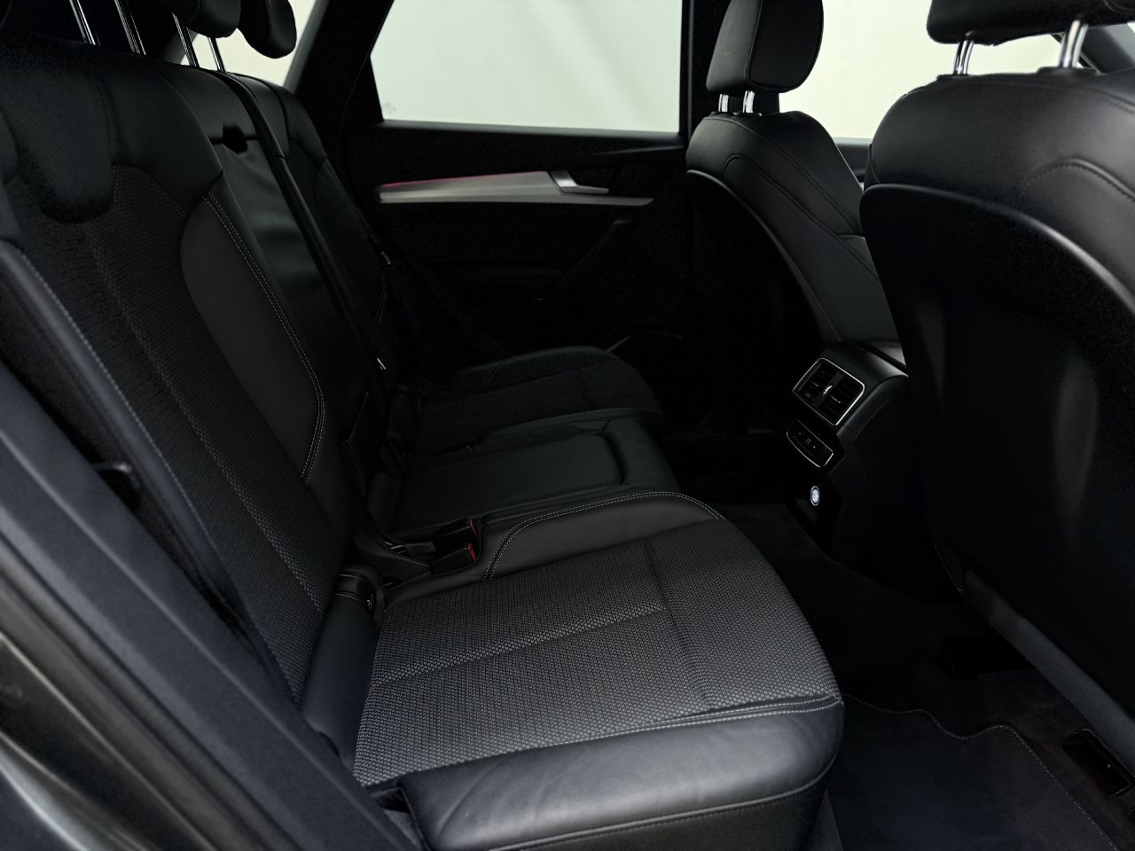 Audi Q5 | 14