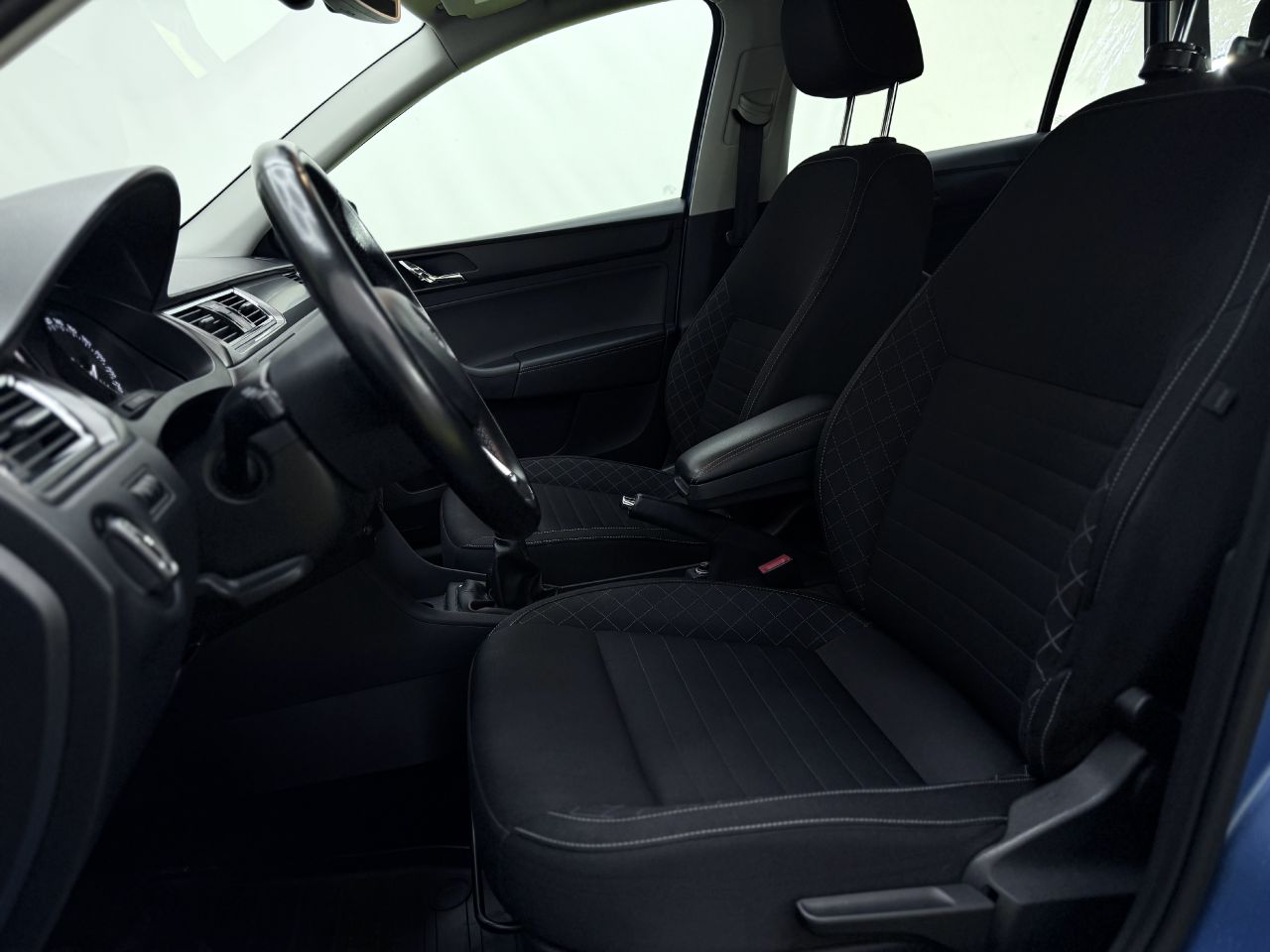 Skoda Rapid | 9