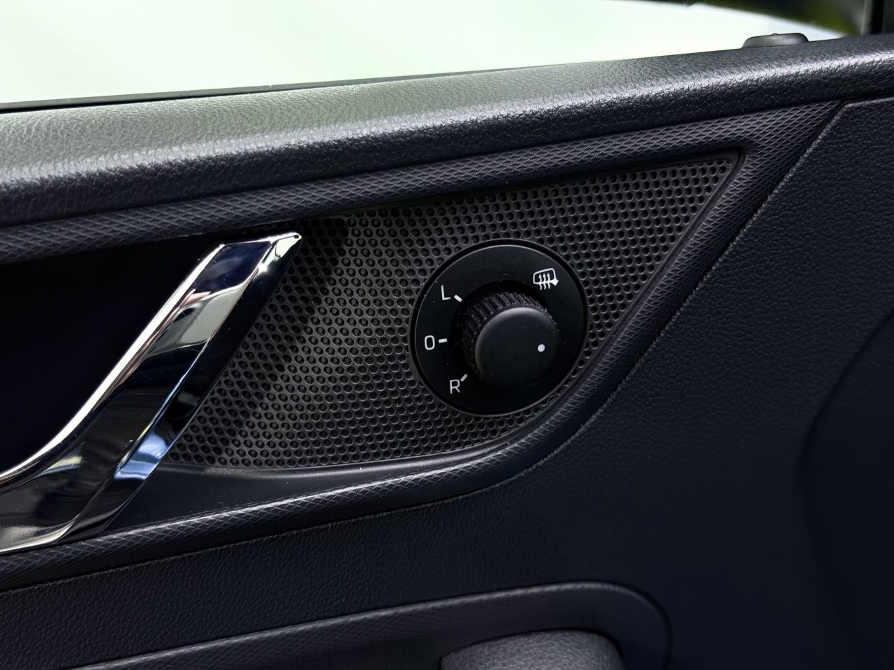 Skoda Rapid | 19