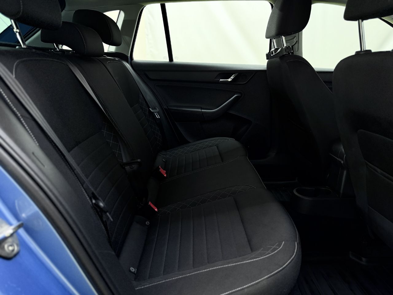Skoda Rapid | 12