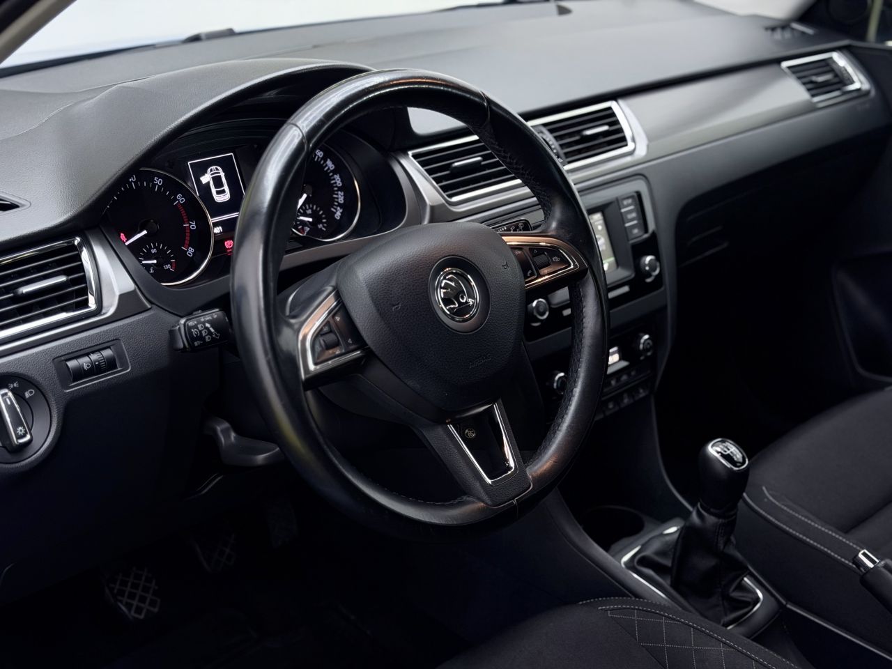Skoda Rapid | 8