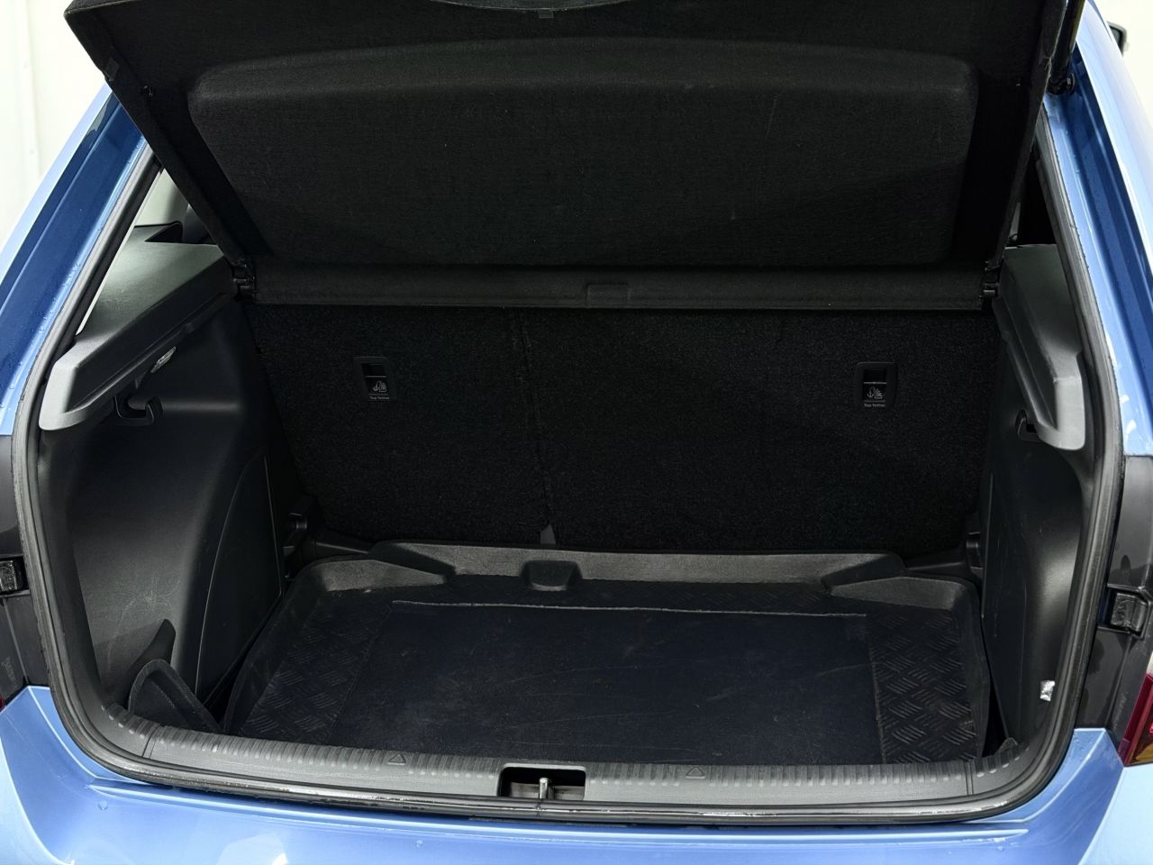 Skoda Rapid | 11