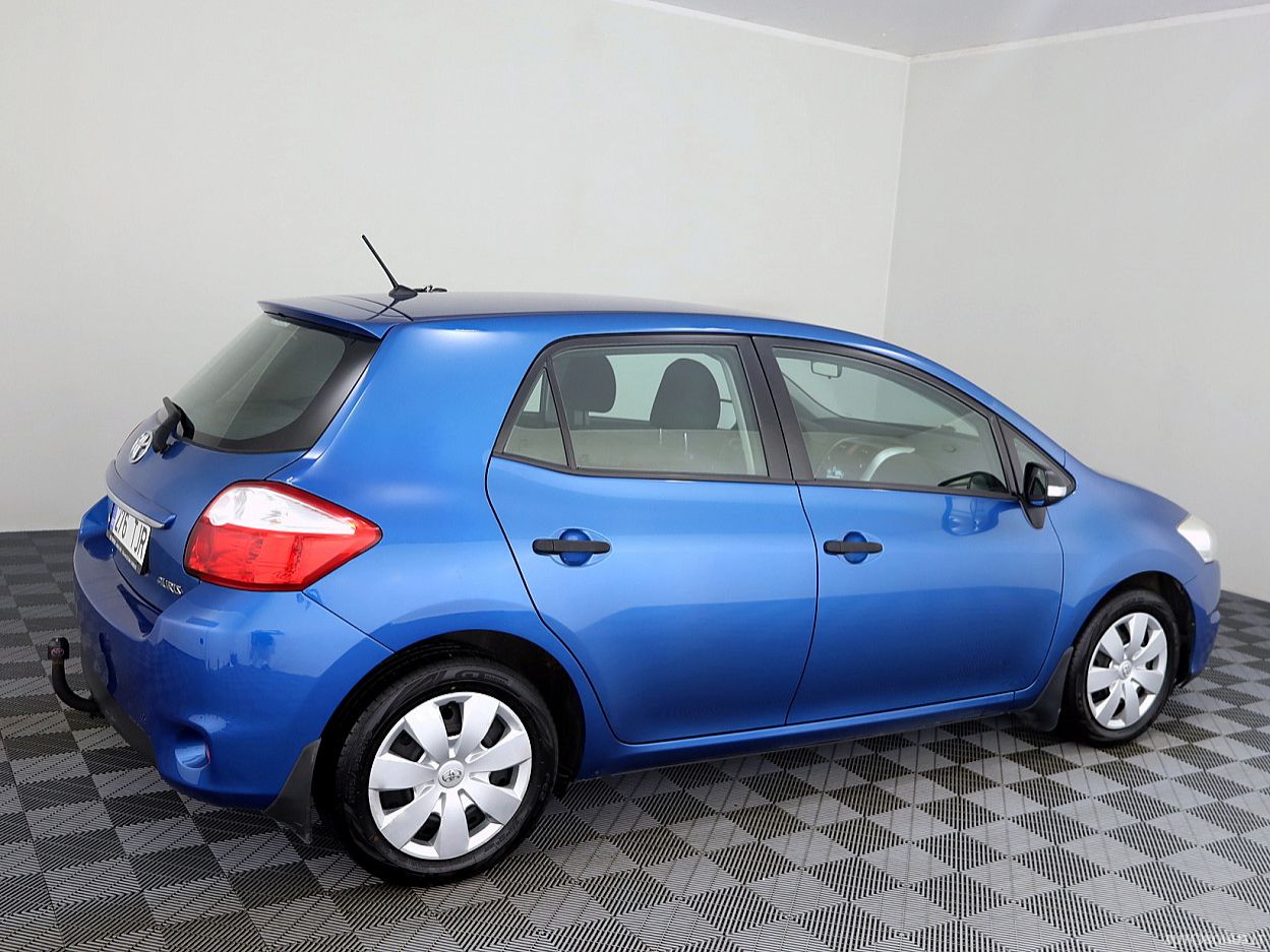 Toyota | 2