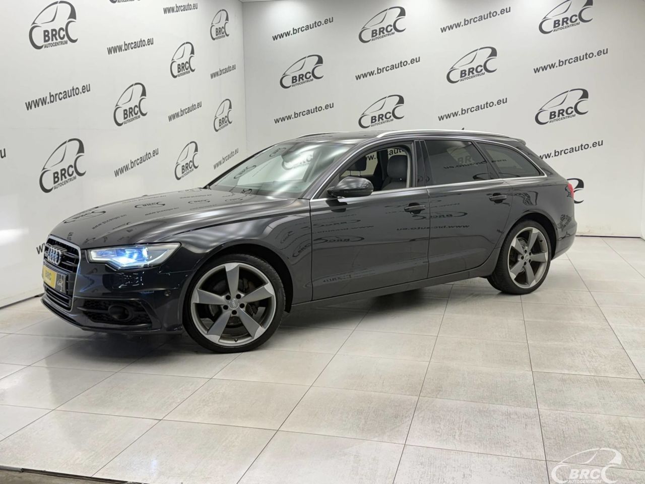 Audi A6 | 0