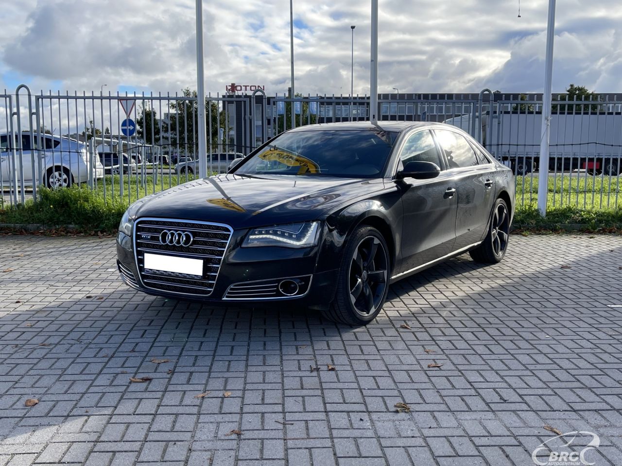 Audi A8 | 0