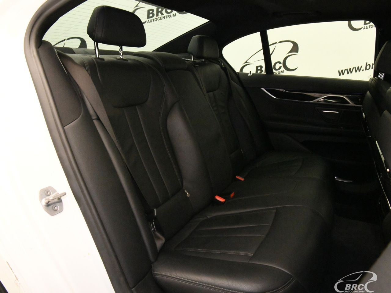 BMW 730 | 11
