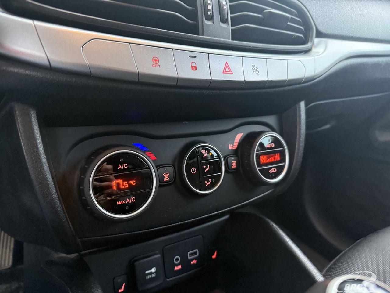 Fiat Tipo | 12