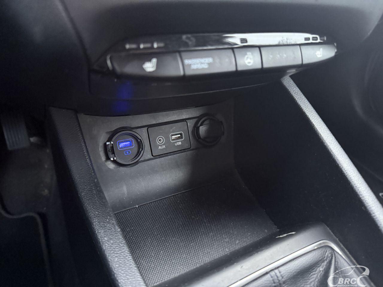 Hyundai i20 | 14
