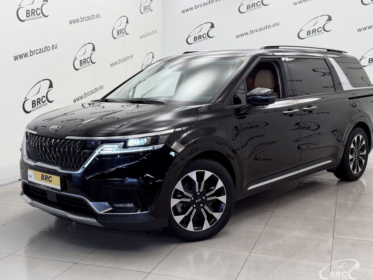 Kia Carnival | 0