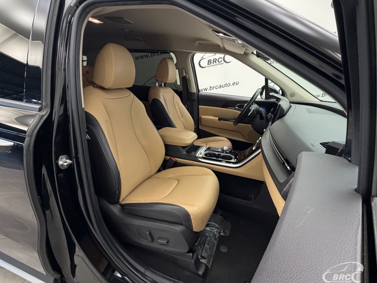 Kia Carnival | 6