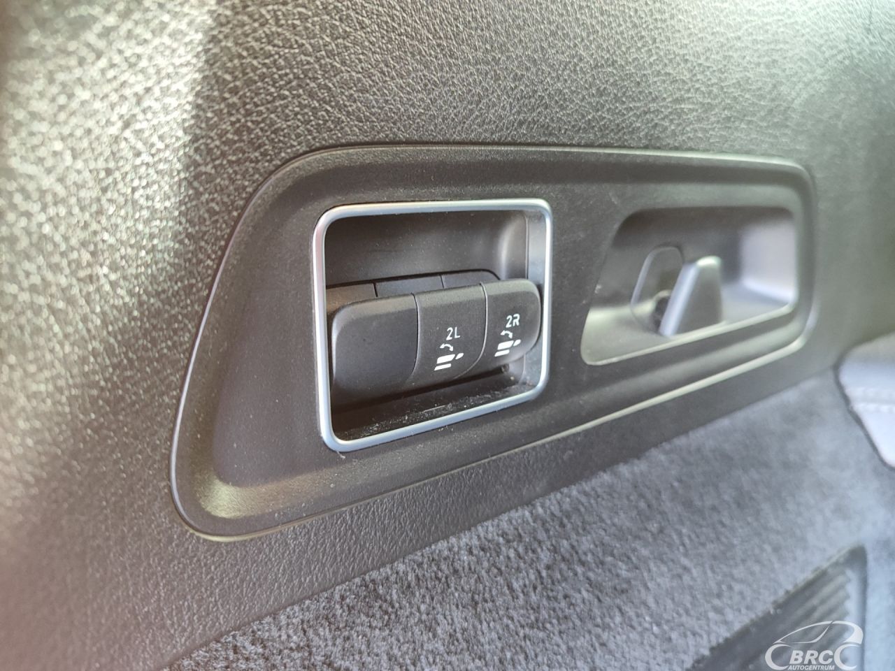 Mercedes-Benz GLS450 | 17