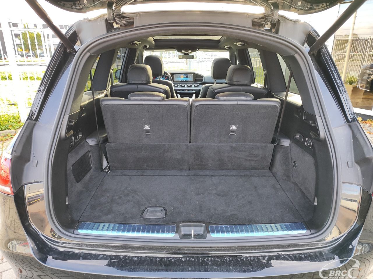 Mercedes-Benz GLS450 | 15