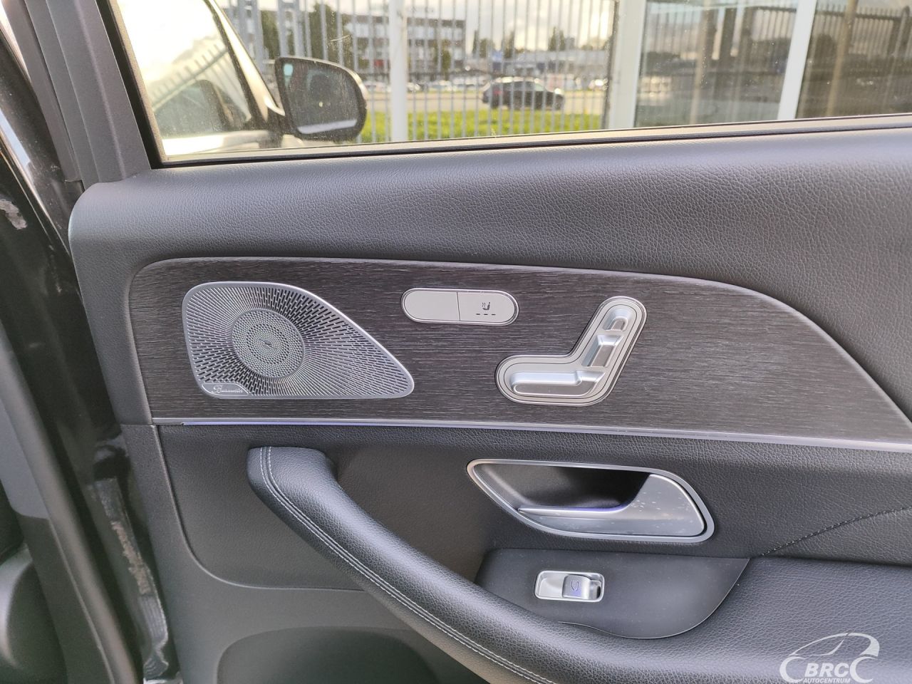 Mercedes-Benz GLS450 | 11