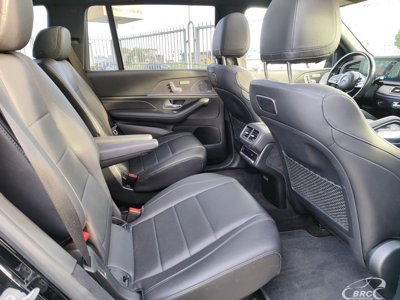 Mercedes-Benz GLS450 | 12