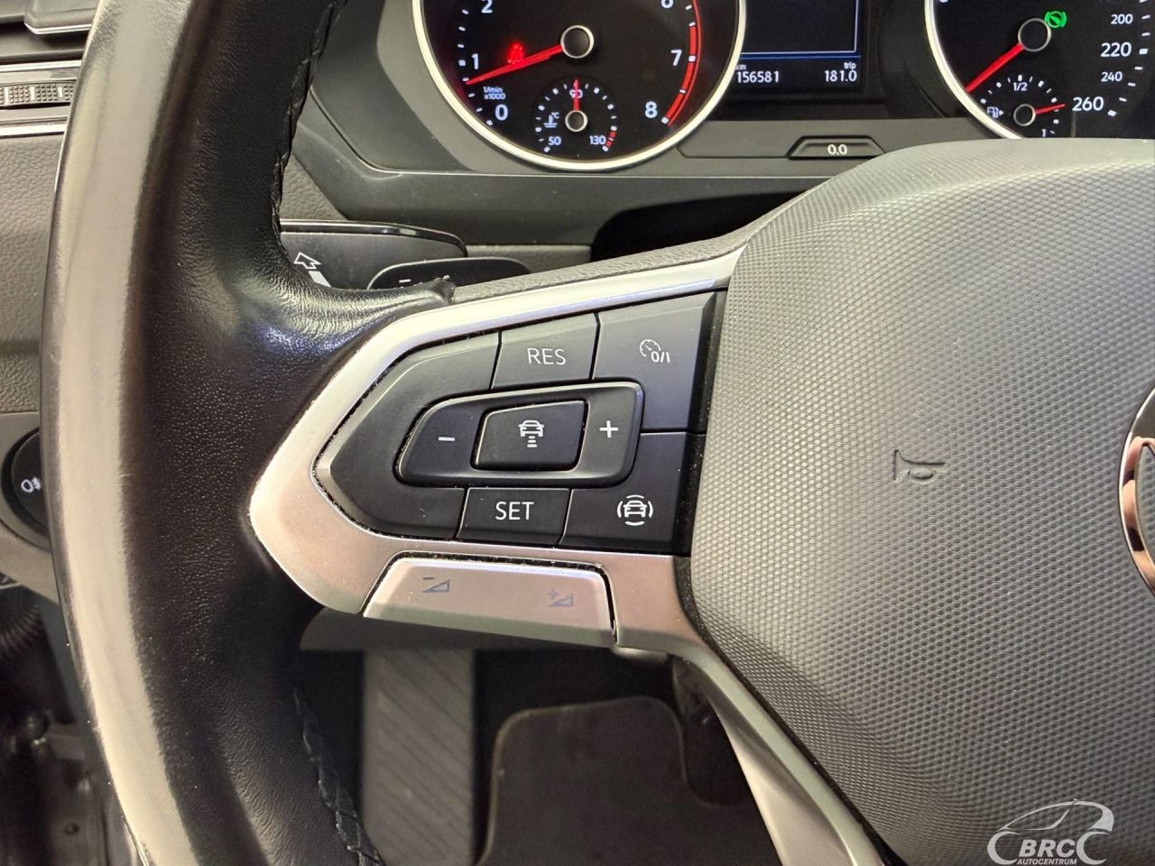 Volkswagen Tiguan | 10