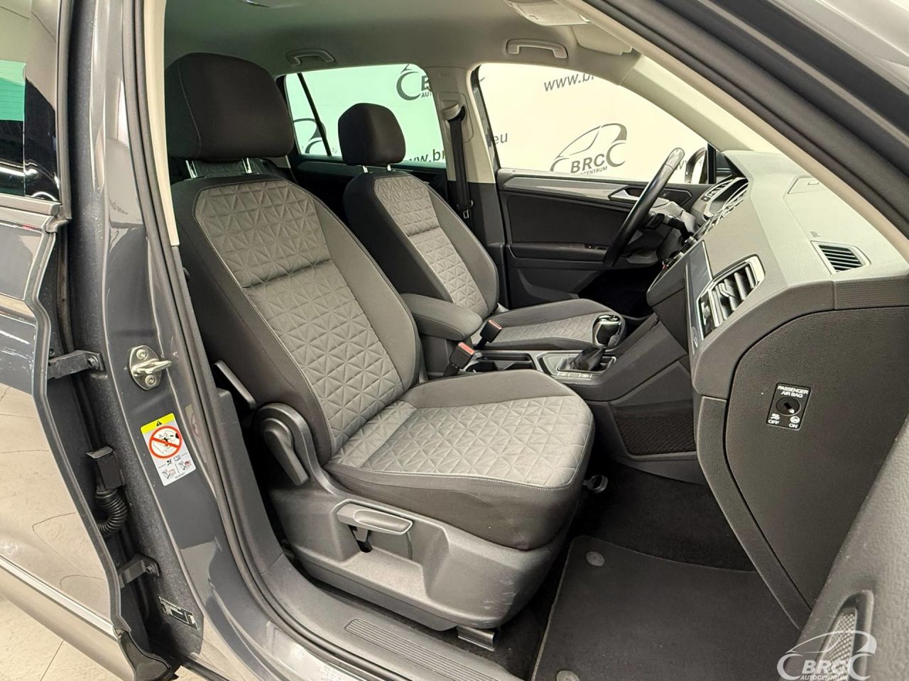Volkswagen Tiguan | 4