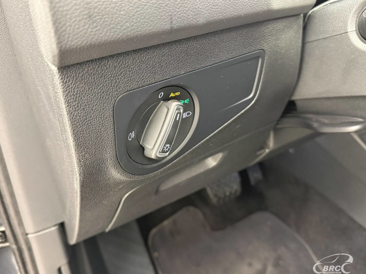 Volkswagen Tiguan | 9