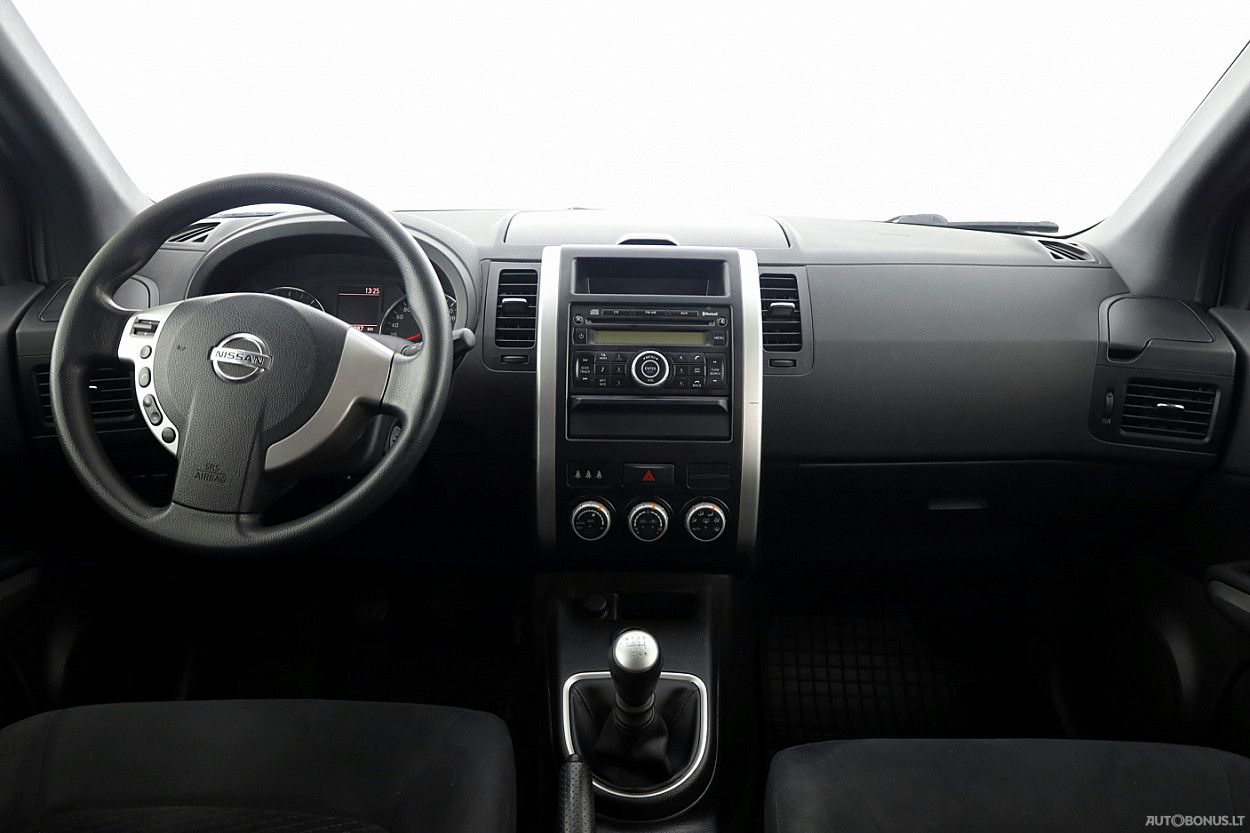 Nissan | 4