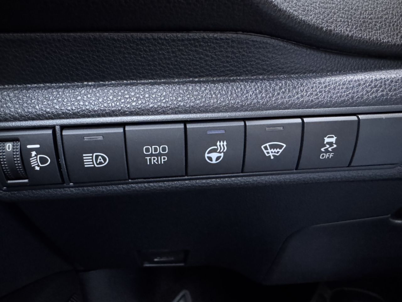 Toyota Corolla | 27