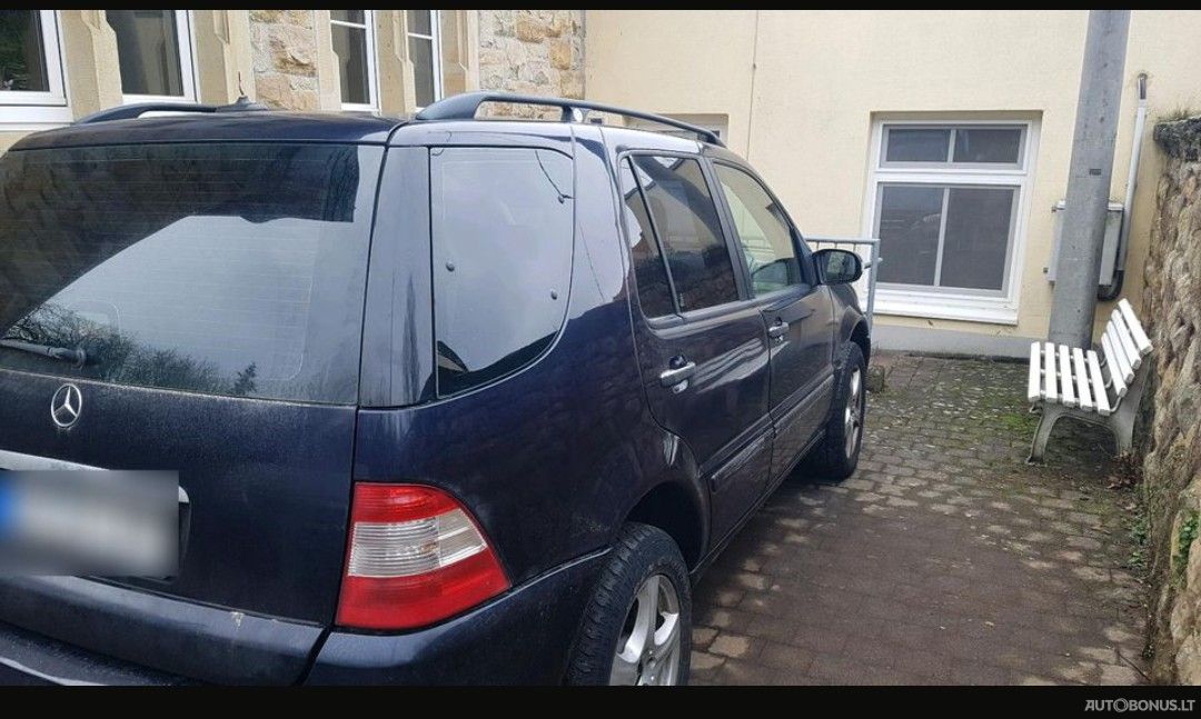 Mercedes-Benz ML500 | 2
