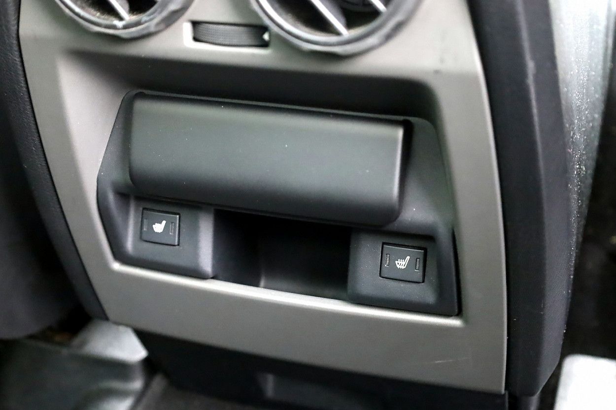 Land Rover | 10