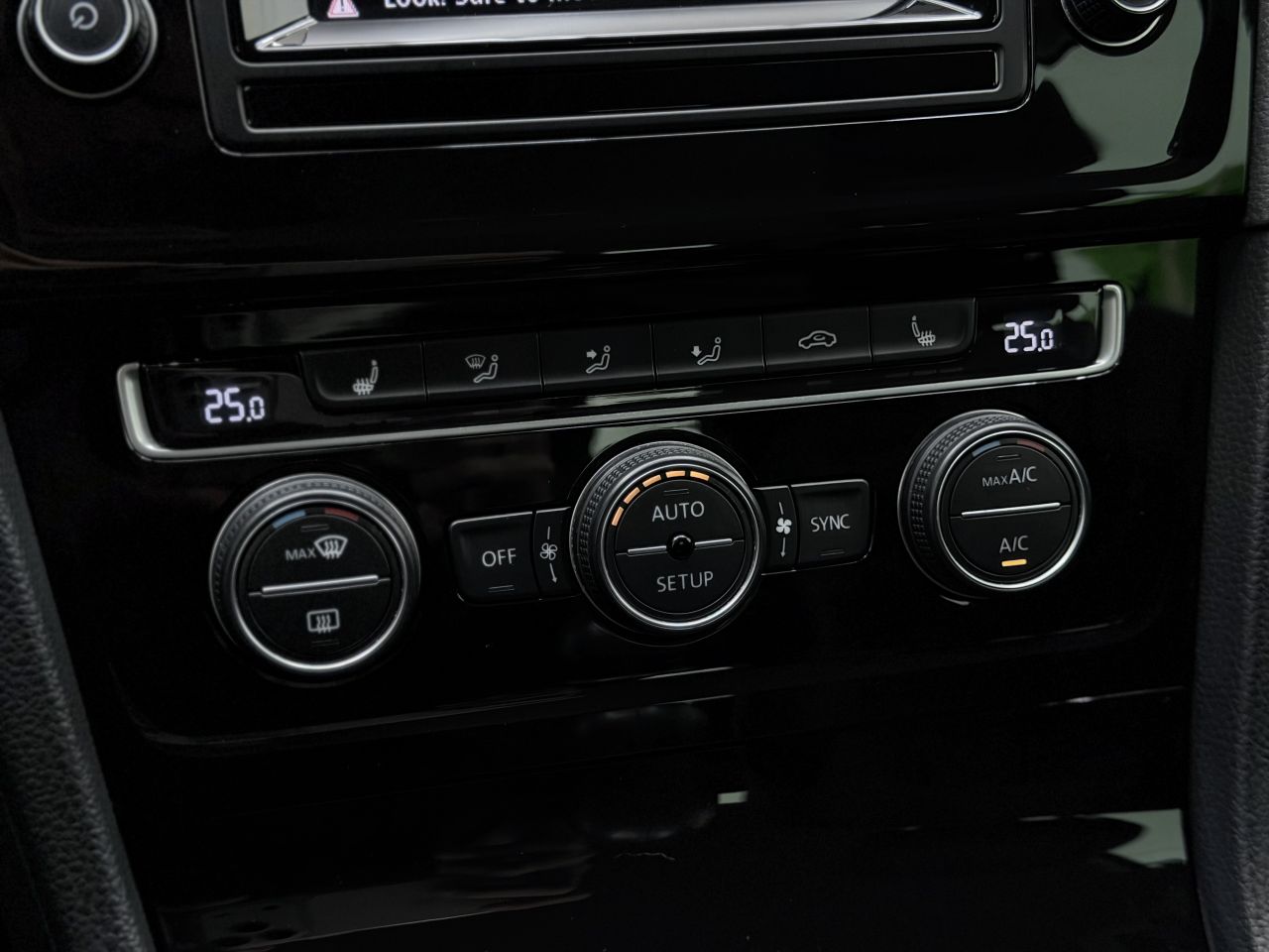 Volkswagen Golf | 22