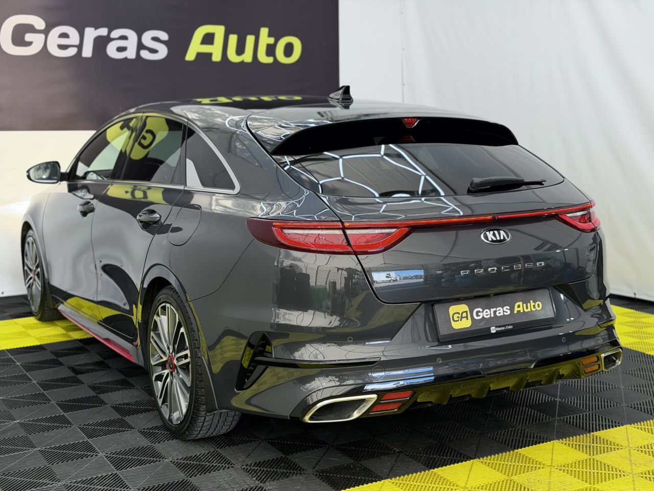 Kia Pro Cee'd | 5