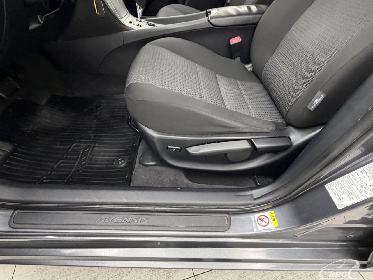 Toyota Avensis | 19
