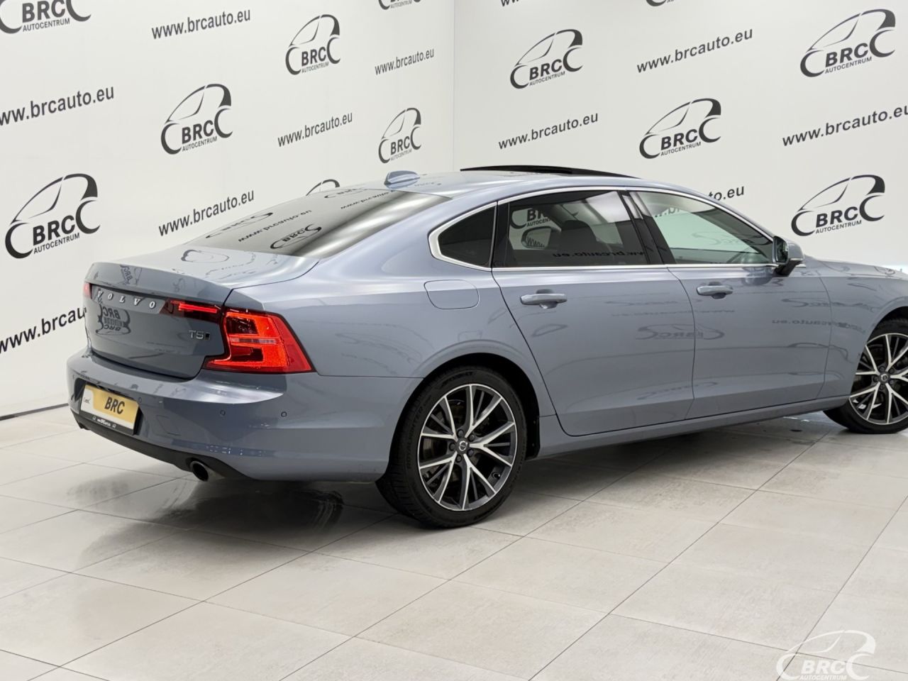 Volvo S90 | 1