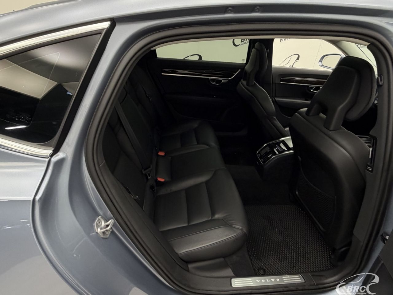 Volvo S90 | 11