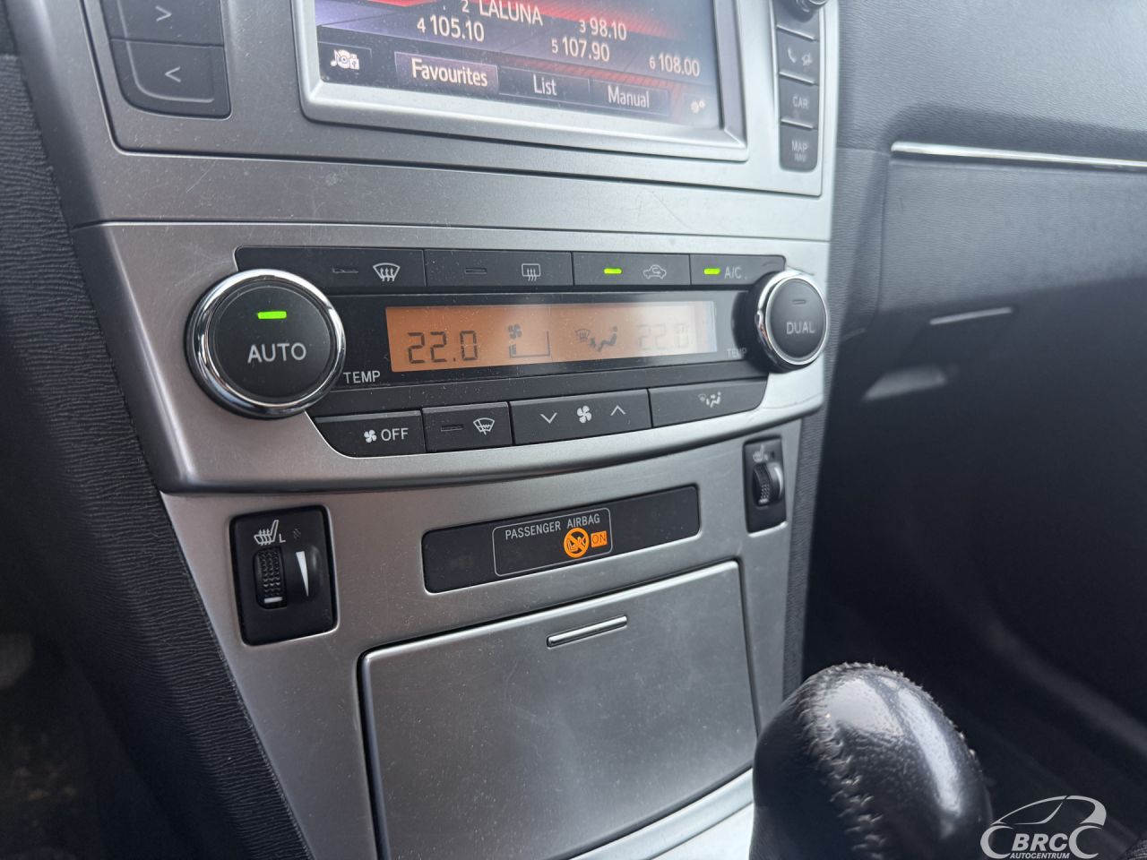 Toyota Avensis | 10
