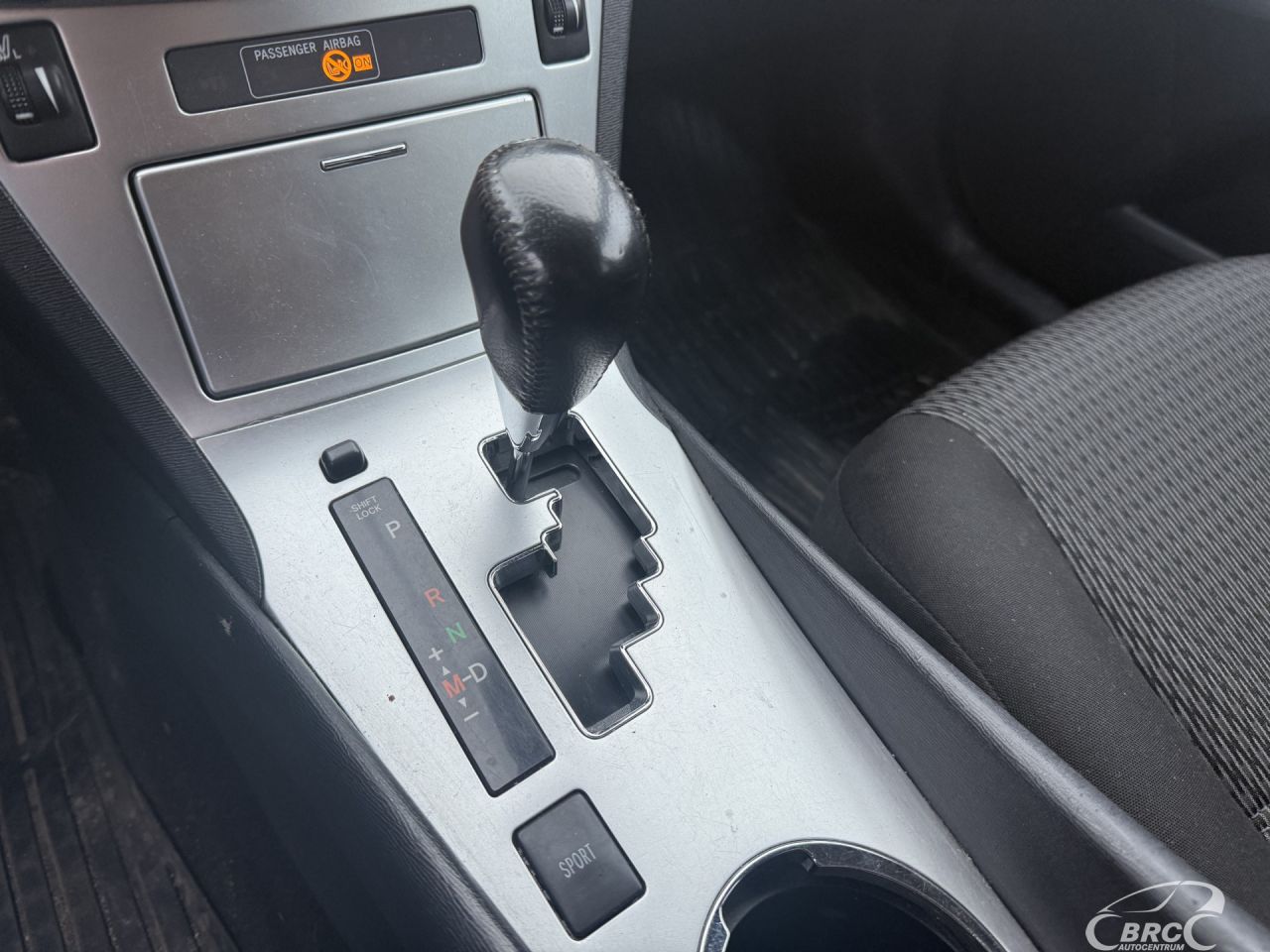 Toyota Avensis | 11