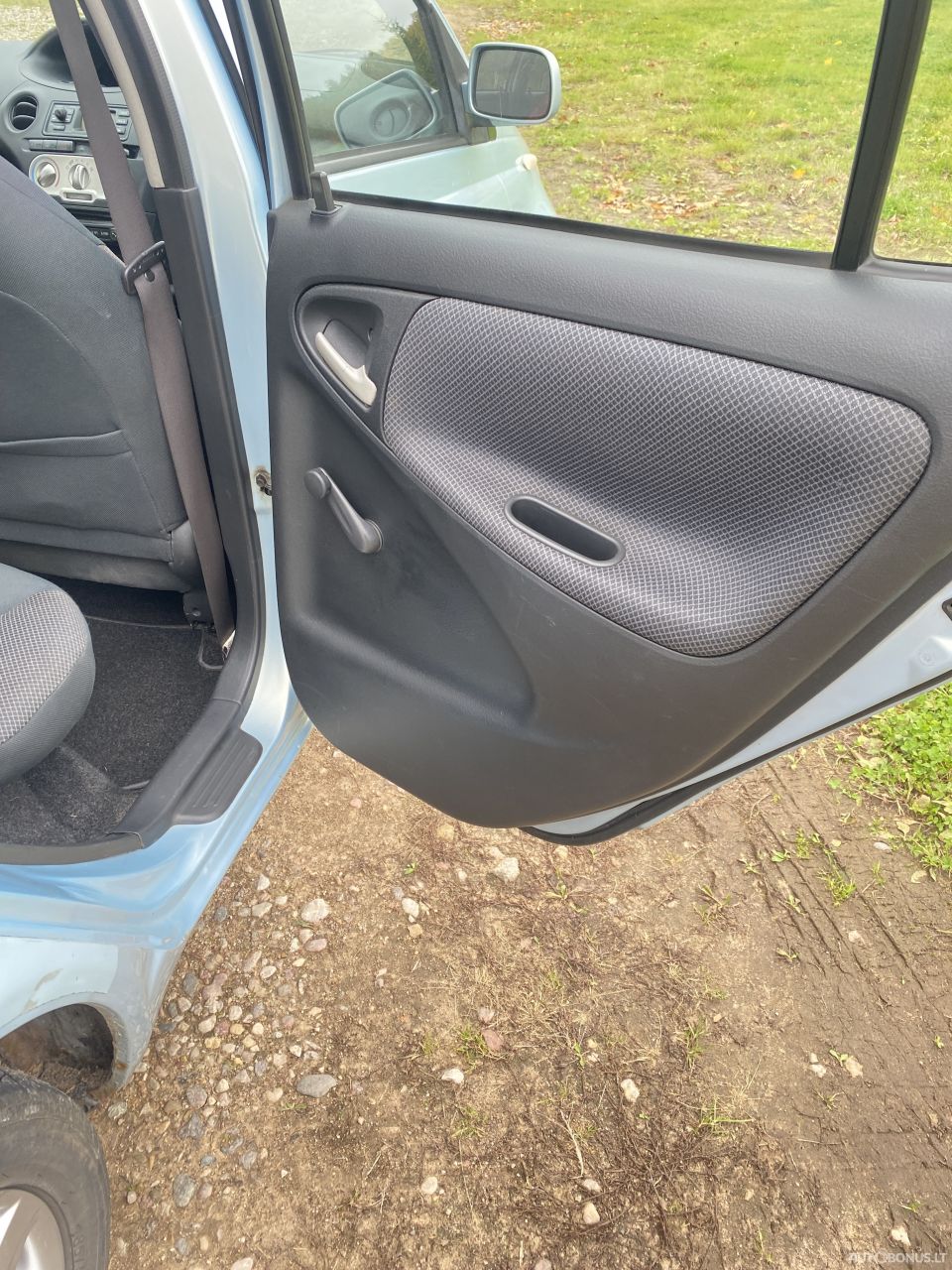 Toyota Yaris | 7