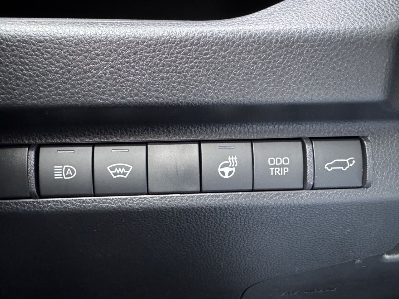 Toyota RAV4 | 30