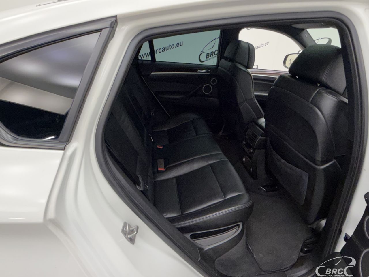 BMW X6 | 9
