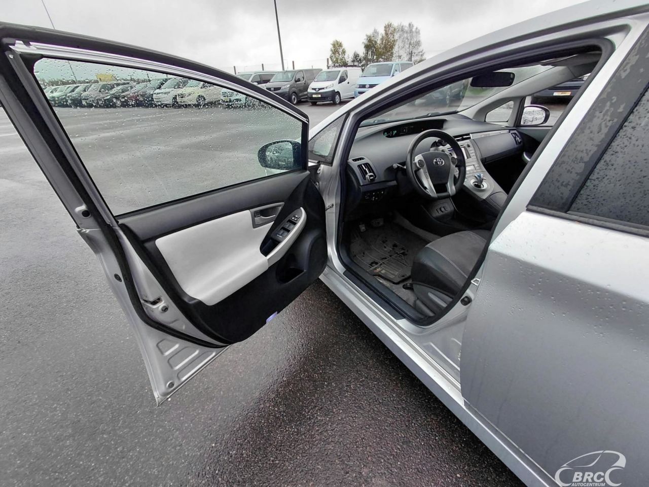 Toyota Prius | 7