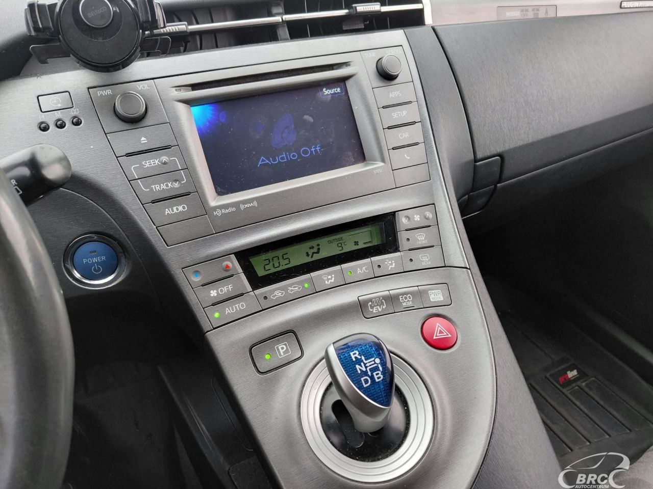 Toyota Prius | 13