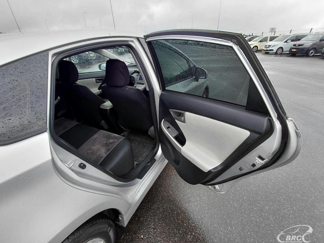 Toyota Prius | 8