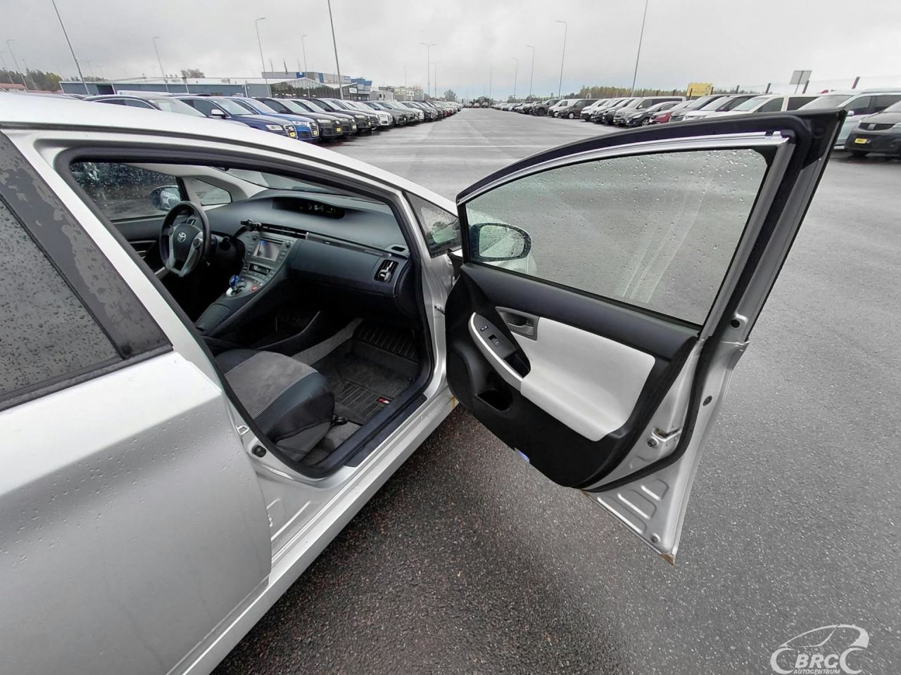 Toyota Prius | 7