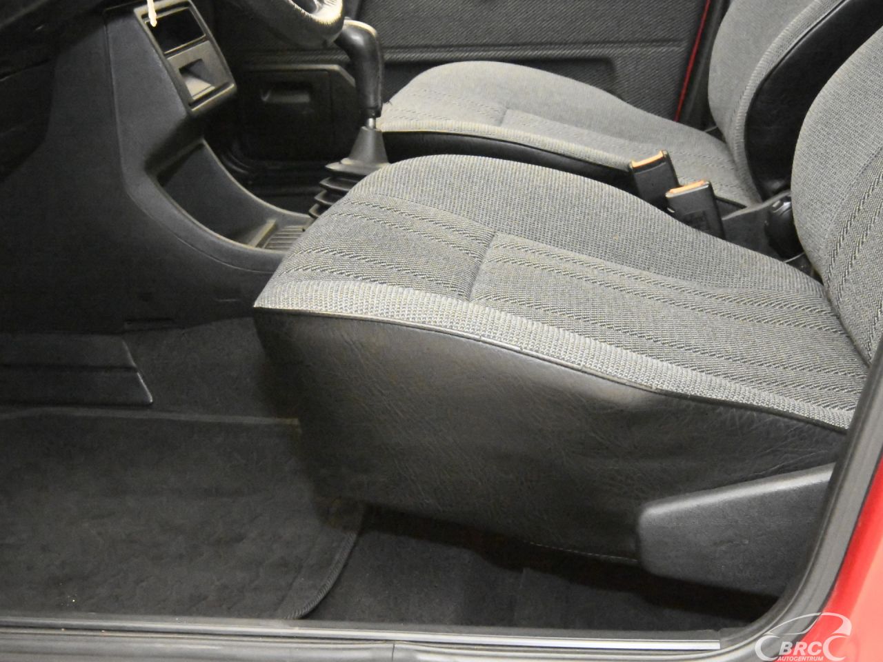 Volkswagen Golf | 19