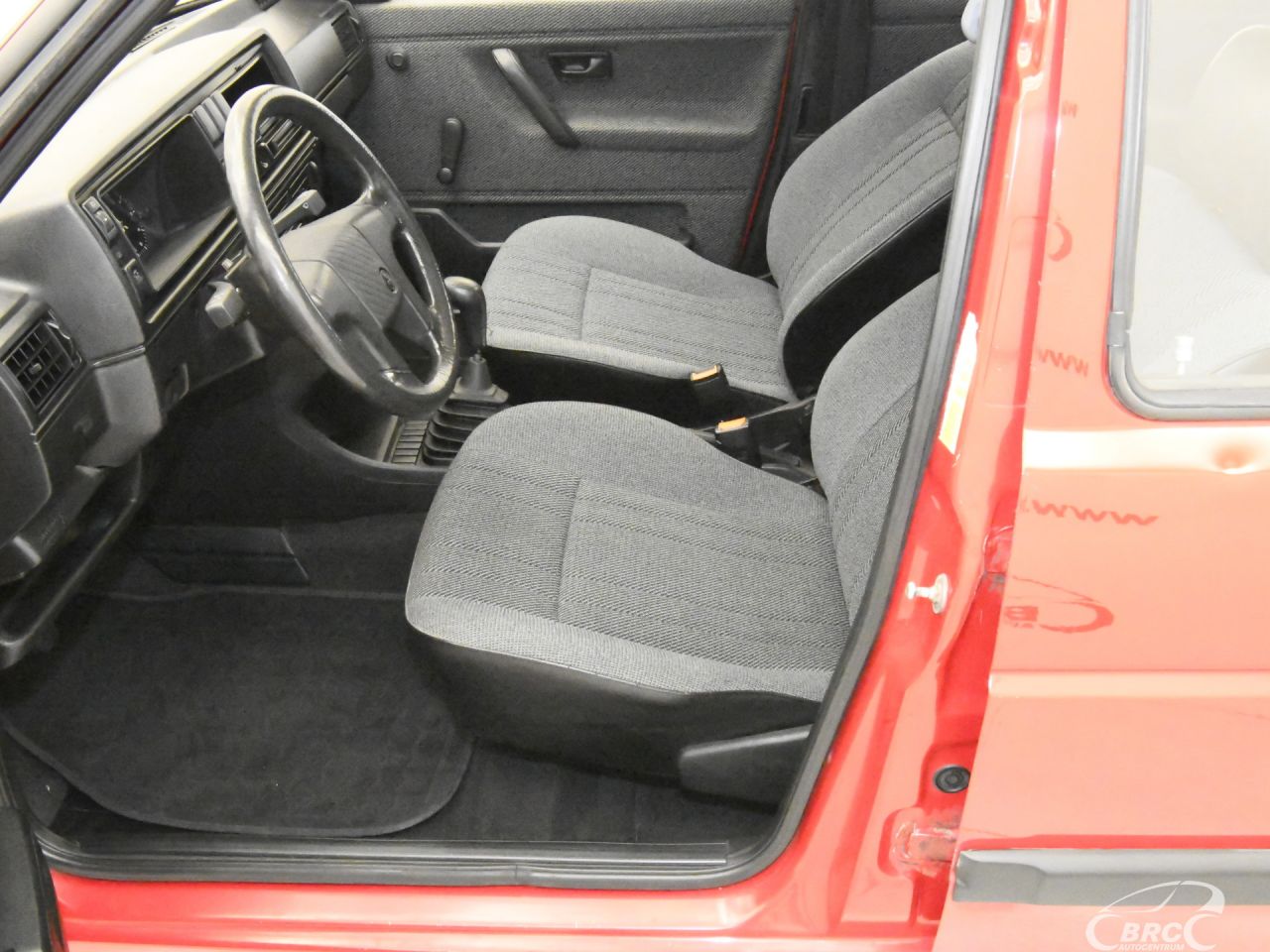 Volkswagen Golf | 16
