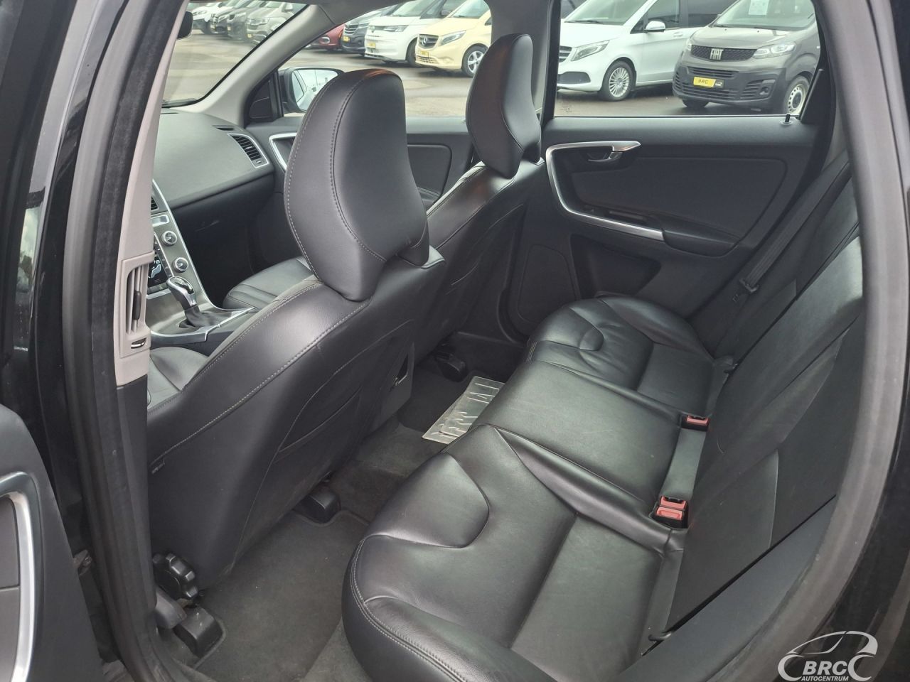 Volvo XC60 | 9